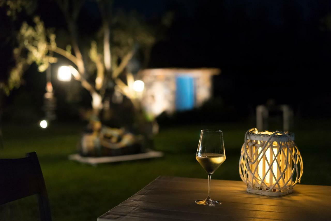Is Cheas Wine Farm Boutique Hotel San Vero Milis Eksteriør billede
